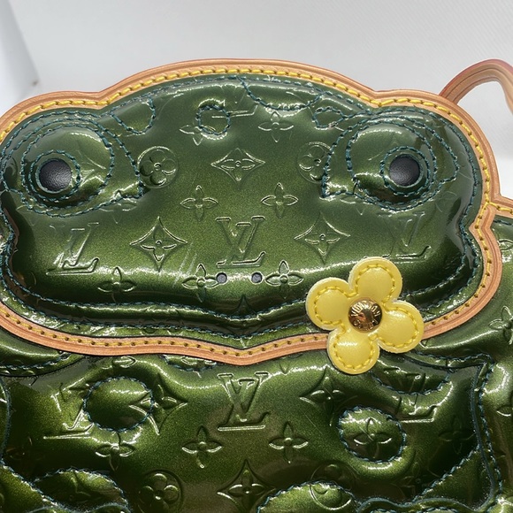Limited Edition Louis Vuitton Conte de Fees Frog Crossbody - Picture 13 of 14